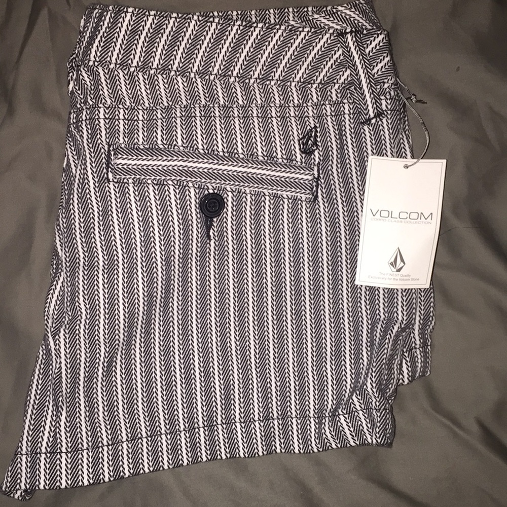 NWT Volcom Shorts